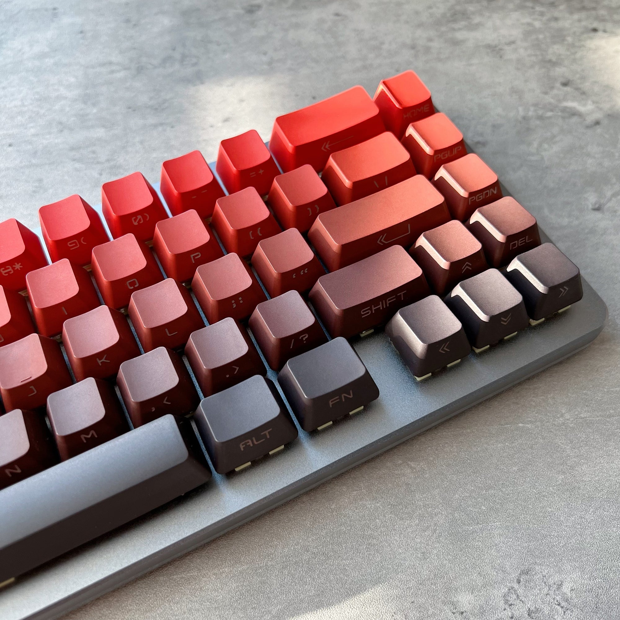 Gradient Black and Red Side-Printed Keycap Set