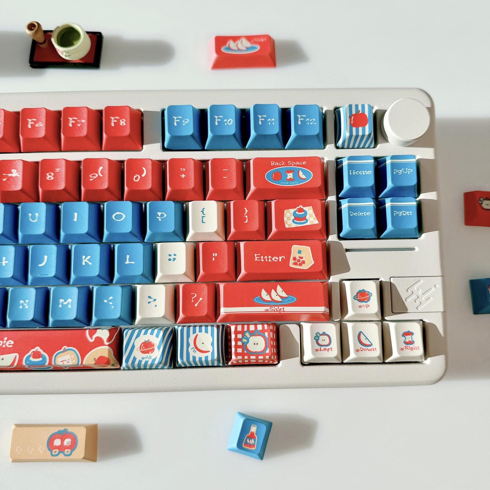 Red Apple Keycap Set
