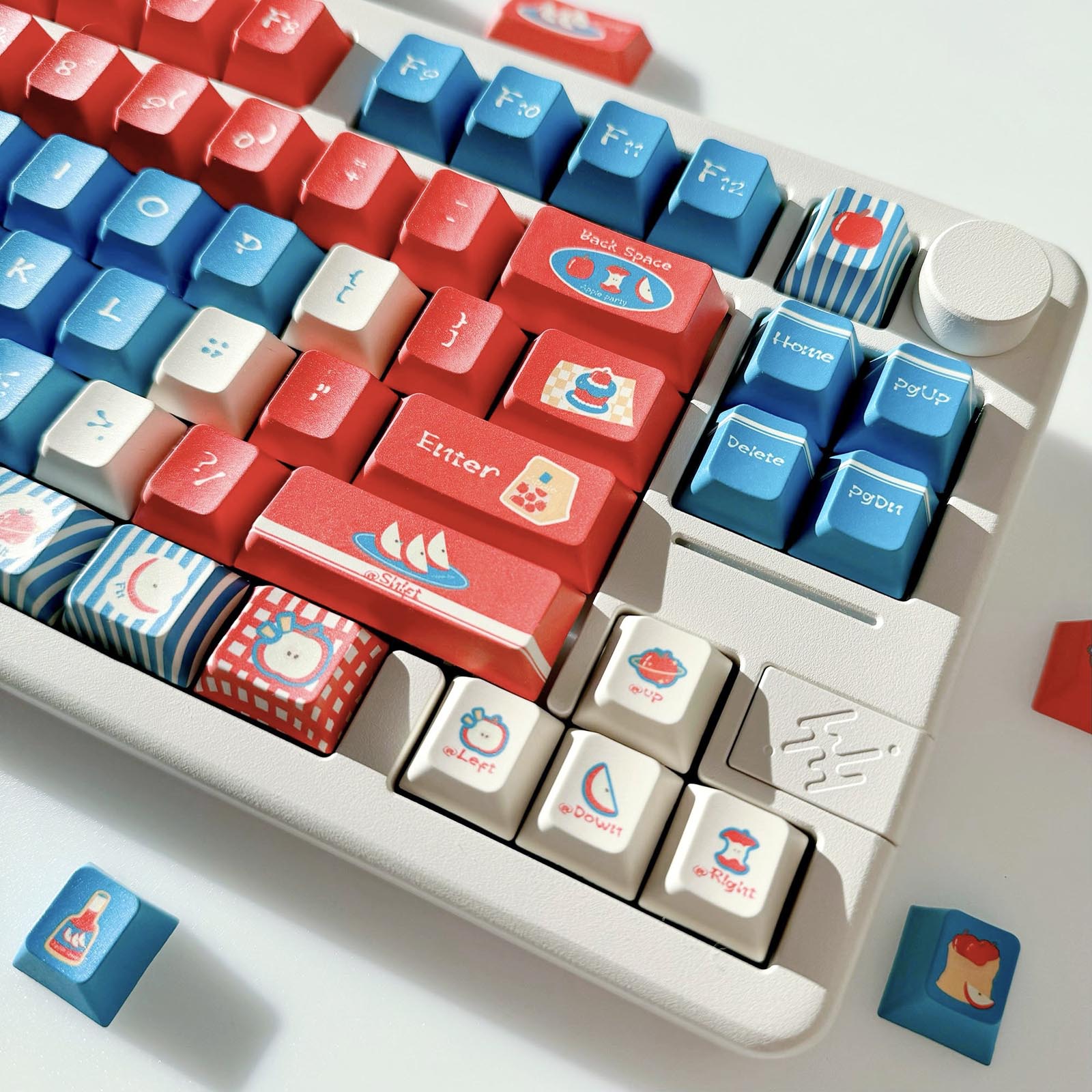 Red Apple Keycap Set